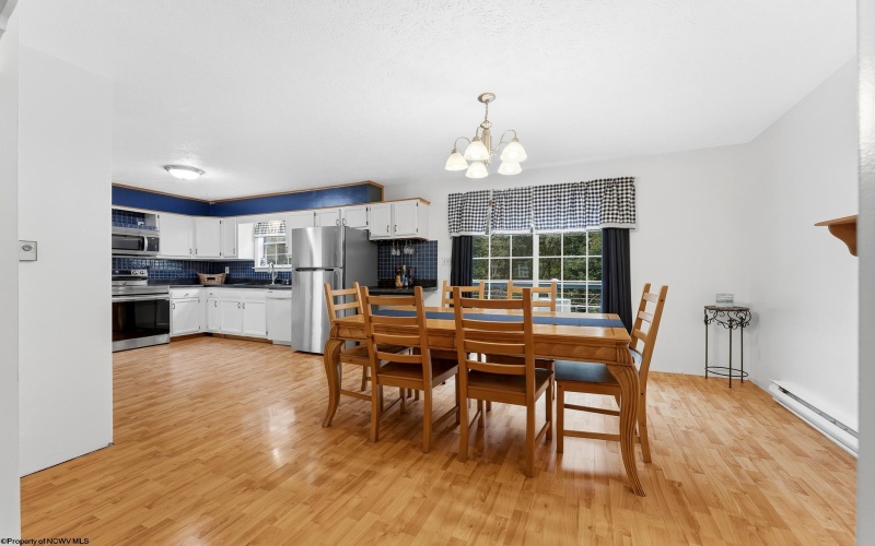 195 Michael Drive, Uniontown, Pennsylvania 15401, 3 Bedroom Bedrooms, 6 Room Rooms,2 BathroomBathrooms,Single Family Detached,For Sale,Michael,0,10167269