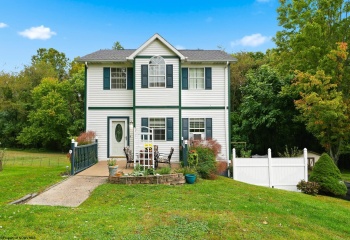 195 Michael Drive, Uniontown, Pennsylvania 15401, 3 Bedroom Bedrooms, 6 Room Rooms,2 BathroomBathrooms,Single Family Detached,For Sale,Michael,0,10167269