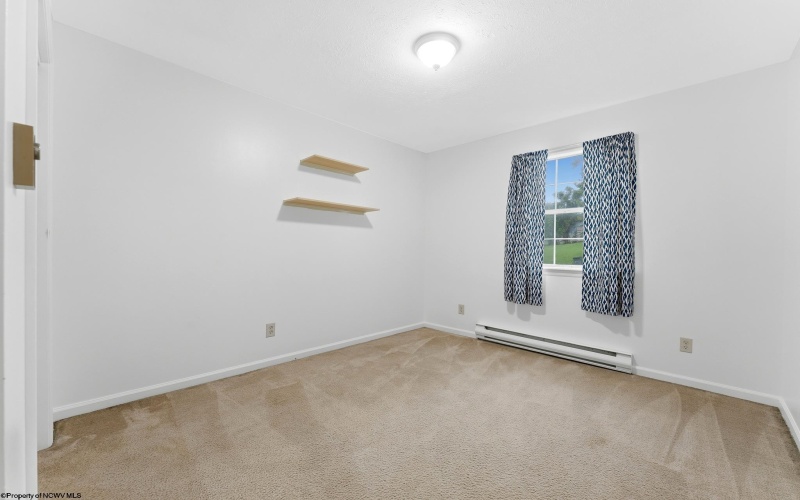 195 Michael Drive, Uniontown, Pennsylvania 15401, 3 Bedroom Bedrooms, 6 Room Rooms,2 BathroomBathrooms,Single Family Detached,For Sale,Michael,0,10167269