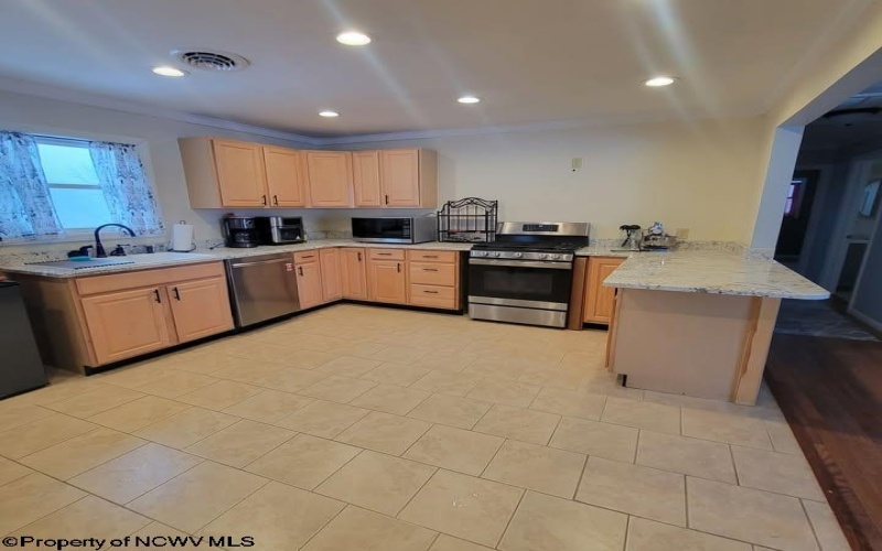 197 Second Street, Thomas, West Virginia 26292, 4 Bedroom Bedrooms, 7 Room Rooms,2 BathroomBathrooms,Single Family Detached,For Sale,Second,0,10167294