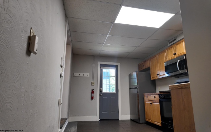 813.5 Monongalia Avenue, Morgantown, West Virginia 26505, 1 Bedroom Bedrooms, 3 Room Rooms,1 BathroomBathrooms,Residential Rentals,For Rent,Monongalia,0,10167273