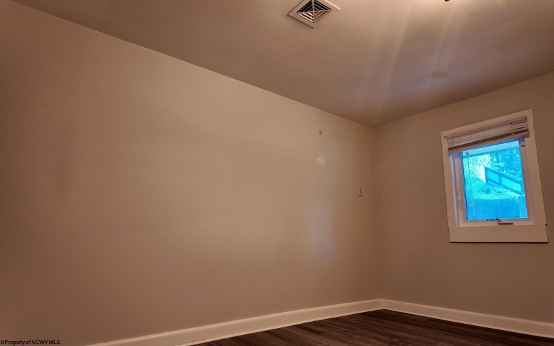813.5 Monongalia Avenue, Morgantown, West Virginia 26505, 1 Bedroom Bedrooms, 3 Room Rooms,1 BathroomBathrooms,Residential Rentals,For Rent,Monongalia,0,10167273