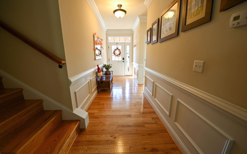 29 Woodbury Drive, Fairmont, West Virginia 26554, 4 Bedroom Bedrooms, 8 Room Rooms,4 BathroomBathrooms,Single Family Detached,For Sale,Woodbury,0,10167289