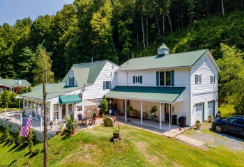 463&489 Slab Camp Road, Independence, West Virginia 26374, 4 Bedroom Bedrooms, 11 Room Rooms,4 BathroomBathrooms,Single Family Detached,For Sale,Slab Camp,0,10167281