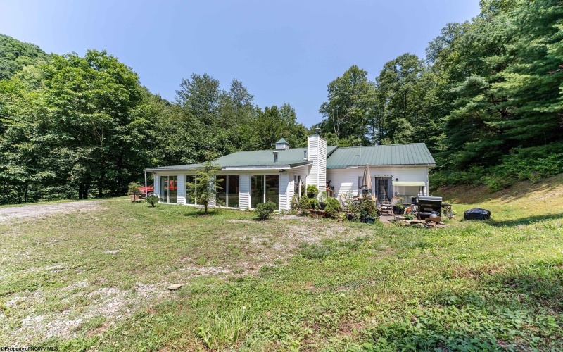 463&489 Slab Camp Road, Independence, West Virginia 26374, 4 Bedroom Bedrooms, 11 Room Rooms,4 BathroomBathrooms,Single Family Detached,For Sale,Slab Camp,0,10167281