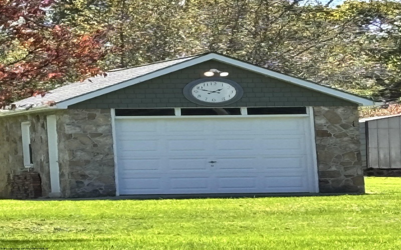 197 Sturmer Street, Belington, West Virginia 26250, 3 Bedroom Bedrooms, 6 Room Rooms,2 BathroomBathrooms,Single Family Detached,For Sale,Sturmer,0,10167272