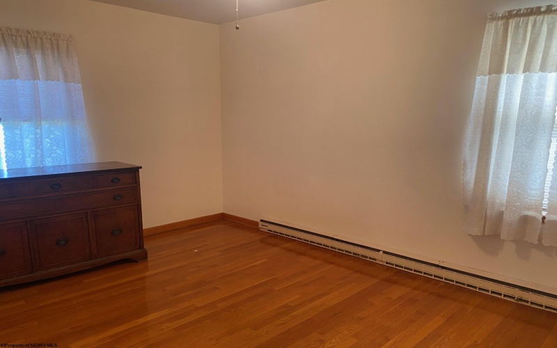 105 Wilton Avenue, Elkins, West Virginia 26241, 3 Bedroom Bedrooms, 10 Room Rooms,2 BathroomBathrooms,Single Family Detached,For Sale,Wilton,0,10167286