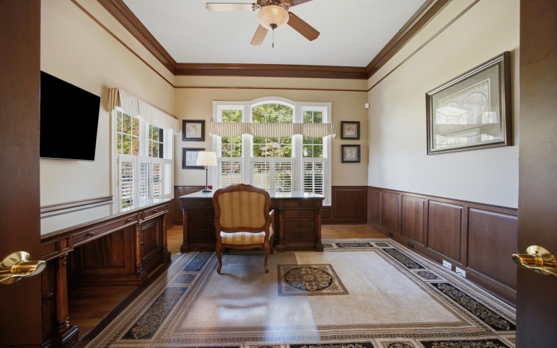 24 Woodcliff Drive, Fairmont, West Virginia 26554, 5 Bedroom Bedrooms, 14 Room Rooms,6 BathroomBathrooms,Single Family Detached,For Sale,Woodcliff,0,10167296