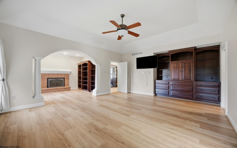 24 Woodcliff Drive, Fairmont, West Virginia 26554, 5 Bedroom Bedrooms, 14 Room Rooms,6 BathroomBathrooms,Single Family Detached,For Sale,Woodcliff,0,10167296
