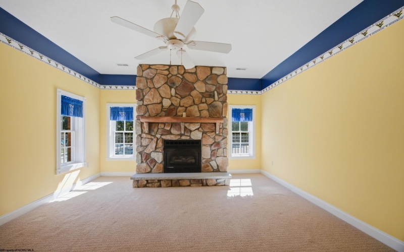 24 Woodcliff Drive, Fairmont, West Virginia 26554, 5 Bedroom Bedrooms, 14 Room Rooms,6 BathroomBathrooms,Single Family Detached,For Sale,Woodcliff,0,10167296