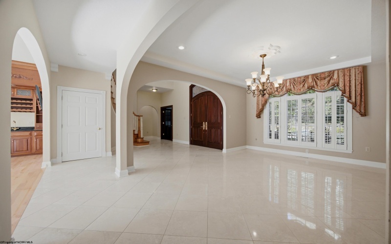 24 Woodcliff Drive, Fairmont, West Virginia 26554, 5 Bedroom Bedrooms, 14 Room Rooms,6 BathroomBathrooms,Single Family Detached,For Sale,Woodcliff,0,10167296