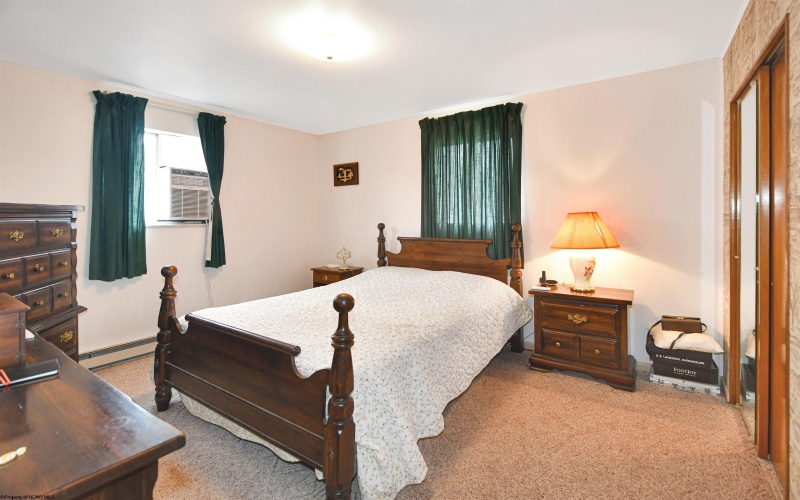 1005 Saxman Street, Barrackville, West Virginia 26559, 4 Bedroom Bedrooms, 10 Room Rooms,3 BathroomBathrooms,Single Family Detached,For Sale,Saxman,0,10167295