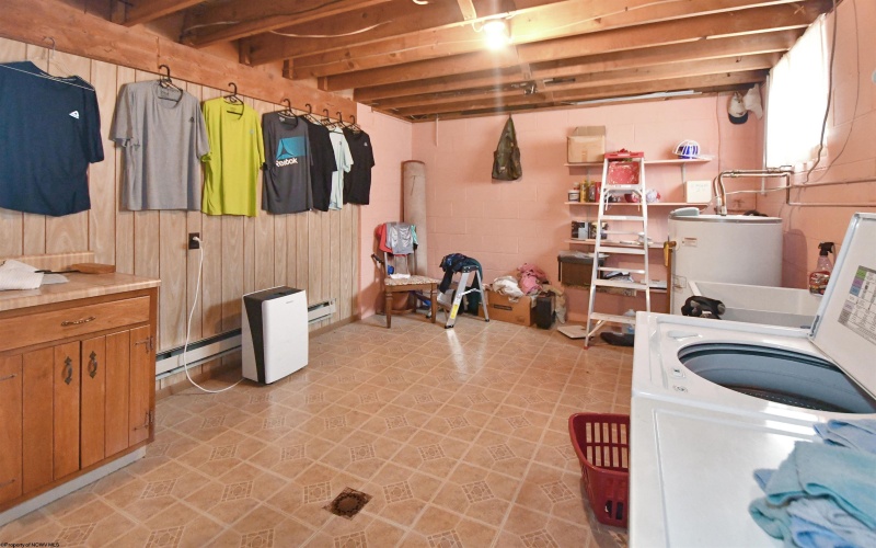 1005 Saxman Street, Barrackville, West Virginia 26559, 4 Bedroom Bedrooms, 10 Room Rooms,3 BathroomBathrooms,Single Family Detached,For Sale,Saxman,0,10167295