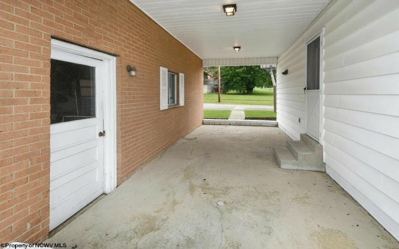 1005 Saxman Street, Barrackville, West Virginia 26559, 4 Bedroom Bedrooms, 10 Room Rooms,3 BathroomBathrooms,Single Family Detached,For Sale,Saxman,0,10167295