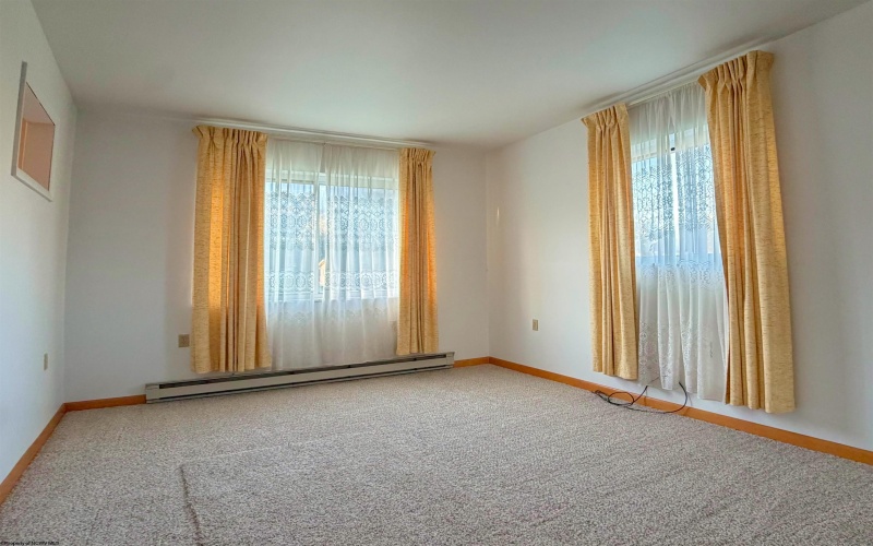 1005 Saxman Street, Barrackville, West Virginia 26559, 4 Bedroom Bedrooms, 10 Room Rooms,3 BathroomBathrooms,Single Family Detached,For Sale,Saxman,0,10167295