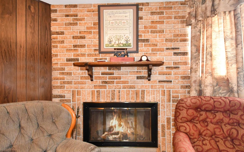 1005 Saxman Street, Barrackville, West Virginia 26559, 4 Bedroom Bedrooms, 10 Room Rooms,3 BathroomBathrooms,Single Family Detached,For Sale,Saxman,0,10167295