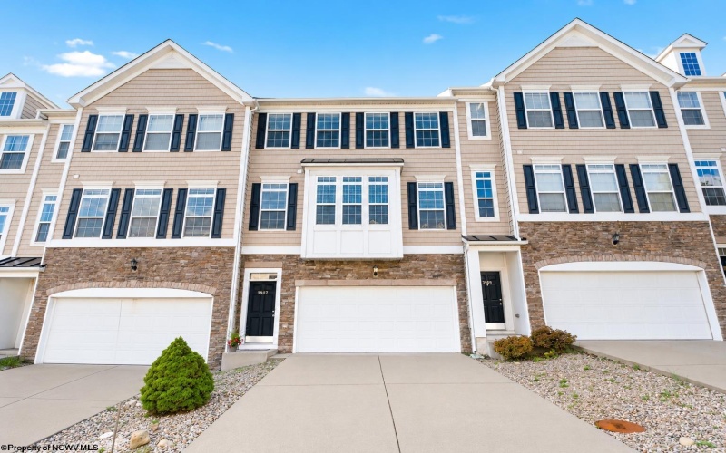 3907 Sun Way, Morgantown, West Virginia 26505, 4 Bedroom Bedrooms, 7 Room Rooms,2 BathroomBathrooms,Single Family Attached,For Sale,Sun,0,10167313