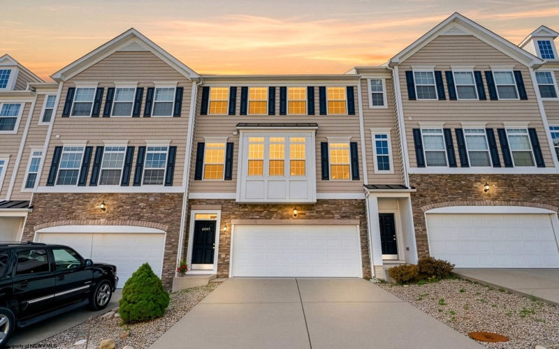 3907 Sun Way, Morgantown, West Virginia 26505, 4 Bedroom Bedrooms, 7 Room Rooms,2 BathroomBathrooms,Single Family Attached,For Sale,Sun,0,10167313