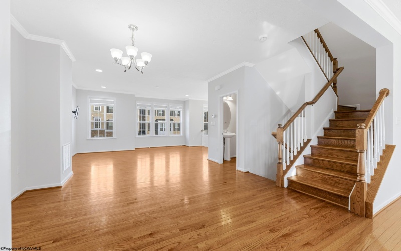 3907 Sun Way, Morgantown, West Virginia 26505, 4 Bedroom Bedrooms, 7 Room Rooms,2 BathroomBathrooms,Single Family Attached,For Sale,Sun,0,10167313