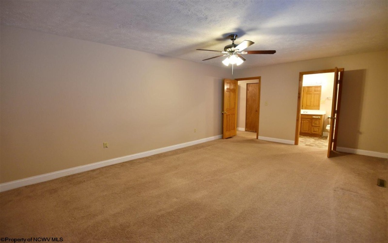 134 Timberbrook Lane, Bridgeport, West Virginia 26330, 4 Bedroom Bedrooms, 7 Room Rooms,4 BathroomBathrooms,Residential Rentals,For Rent,Timberbrook,0,10166829