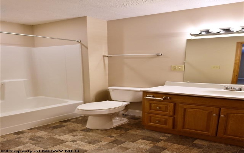 134 Timberbrook Lane, Bridgeport, West Virginia 26330, 4 Bedroom Bedrooms, 7 Room Rooms,4 BathroomBathrooms,Residential Rentals,For Rent,Timberbrook,0,10166829