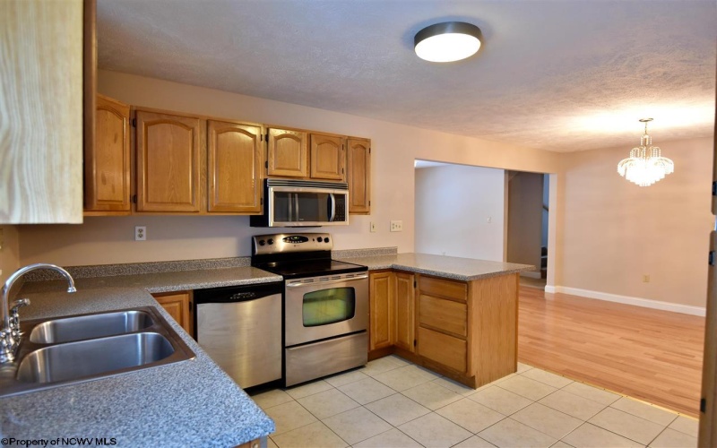 134 Timberbrook Lane, Bridgeport, West Virginia 26330, 4 Bedroom Bedrooms, 7 Room Rooms,4 BathroomBathrooms,Residential Rentals,For Rent,Timberbrook,0,10166829