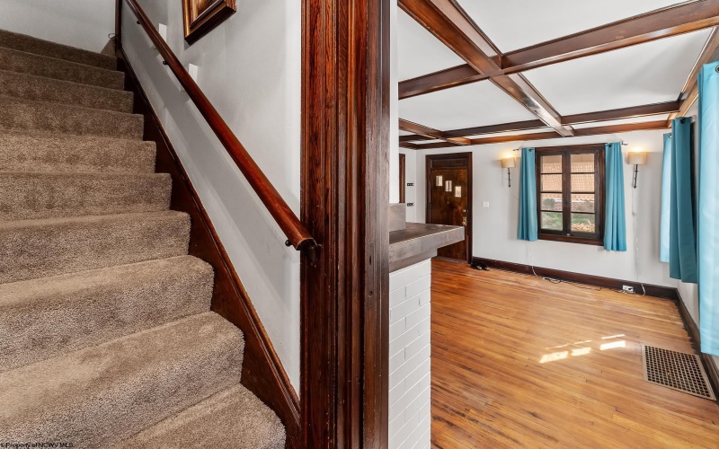 144 Waitman Street, Morgantown, West Virginia 26501, 4 Bedroom Bedrooms, 8 Room Rooms,2 BathroomBathrooms,Single Family Detached,For Sale,Waitman,0,10167315