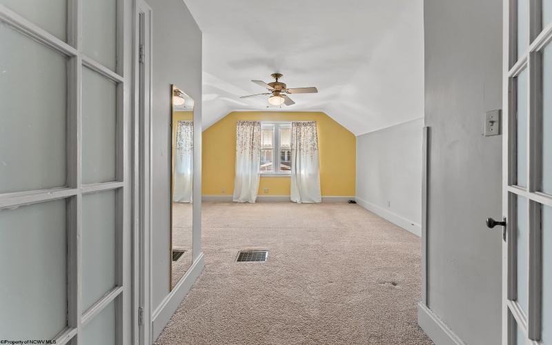 144 Waitman Street, Morgantown, West Virginia 26501, 4 Bedroom Bedrooms, 8 Room Rooms,2 BathroomBathrooms,Single Family Detached,For Sale,Waitman,0,10167315