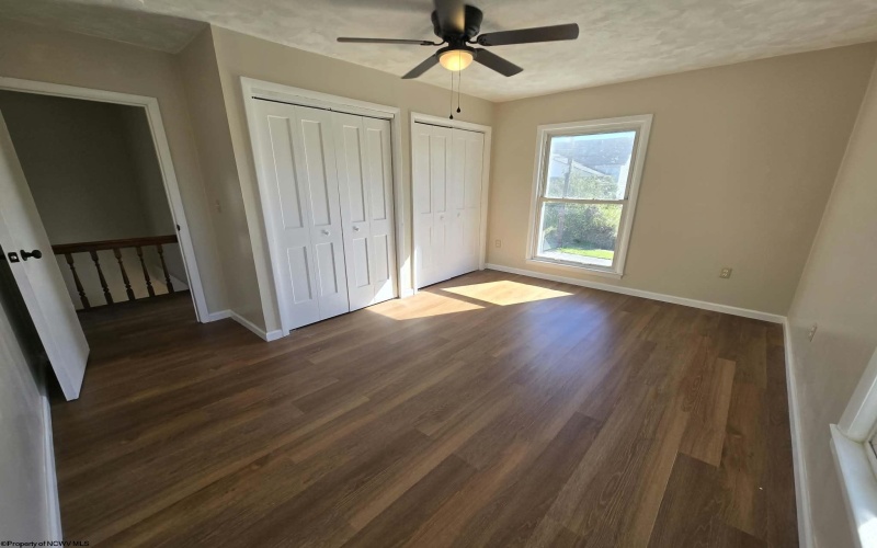406 Stealey Avenue, Clarksburg, West Virginia 26301, 3 Bedroom Bedrooms, 6 Room Rooms,1 BathroomBathrooms,Single Family Detached,For Sale,Stealey,0,10167298