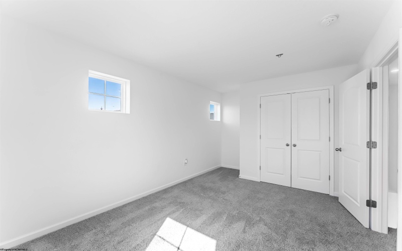 185 Eastview Way, Fairmont, West Virginia 26554, 3 Bedroom Bedrooms, 6 Room Rooms,2 BathroomBathrooms,Single Family Detached,For Sale,Eastview,0,10167297