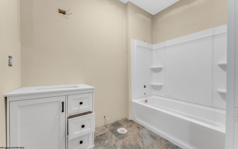1002 Poplar Drive, Grafton, West Virginia 26354, 5 Bedroom Bedrooms, 9 Room Rooms,4 BathroomBathrooms,Single Family Detached,For Sale,Poplar,0,10163484