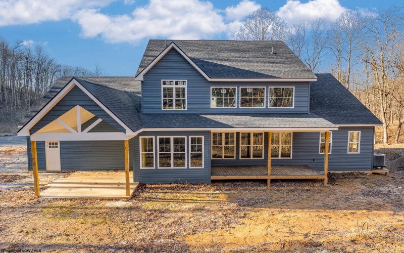 1002 Poplar Drive, Grafton, West Virginia 26354, 5 Bedroom Bedrooms, 9 Room Rooms,4 BathroomBathrooms,Single Family Detached,For Sale,Poplar,0,10163484