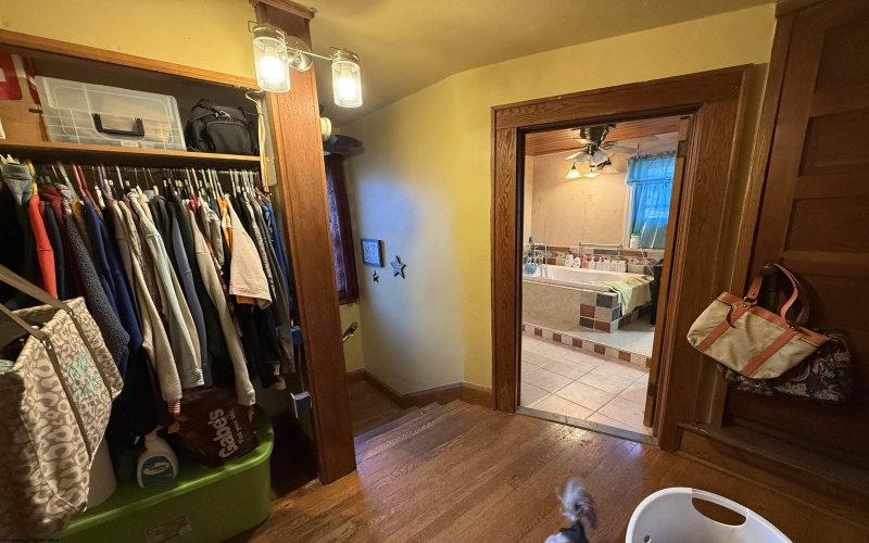 1009 Henry Avenue, Elkins, West Virginia 26241, 3 Bedroom Bedrooms, 10 Room Rooms,2 BathroomBathrooms,Single Family Detached,For Sale,Henry,0,10167301