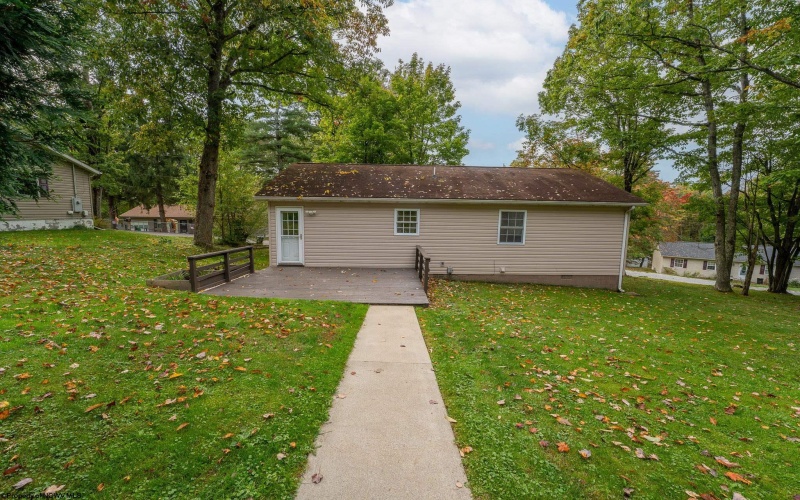 7 Buxton Lane, Morgantown, West Virginia 26508, 3 Bedroom Bedrooms, 5 Room Rooms,2 BathroomBathrooms,Single Family Detached,For Sale,Buxton,0,10167299 7 Buxton Lane, Morgantown, West Virginia 26508, 3 Bedroom Bedrooms, 5 Room Rooms,2 BathroomBathrooms,Single Family Detached,For Sale,Buxton,0,10167299