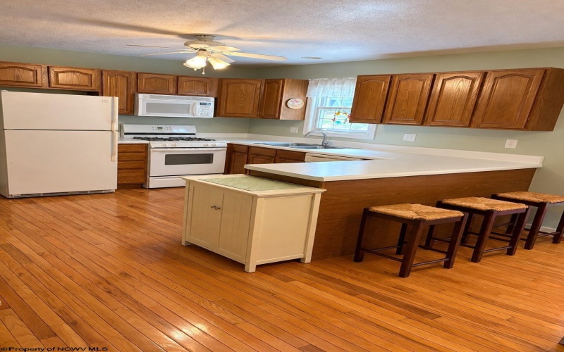 26 antietam Drive, Morgantown, West Virginia 26508, 3 Bedroom Bedrooms, 5 Room Rooms,2 BathroomBathrooms,Single Family Detached,For Sale,antietam,0,10167312