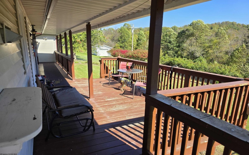 1506 Francis Mine Road, Fairmont, West Virginia 26554, 3 Bedroom Bedrooms, 7 Room Rooms,2 BathroomBathrooms,Single Family Detached,For Sale,Francis Mine,0,10167311