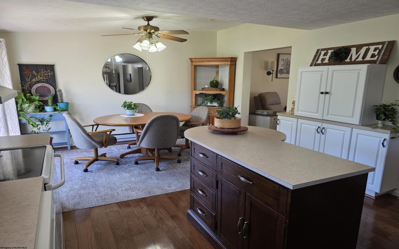 1506 Francis Mine Road, Fairmont, West Virginia 26554, 3 Bedroom Bedrooms, 7 Room Rooms,2 BathroomBathrooms,Single Family Detached,For Sale,Francis Mine,0,10167311