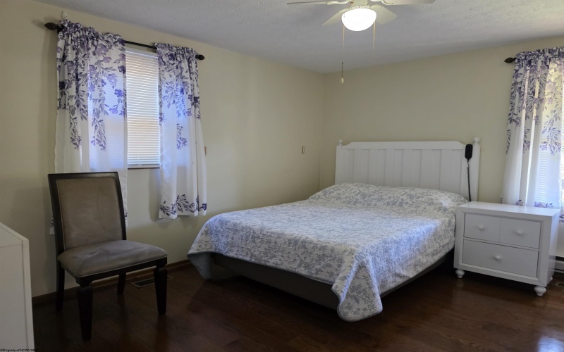 1506 Francis Mine Road, Fairmont, West Virginia 26554, 3 Bedroom Bedrooms, 7 Room Rooms,2 BathroomBathrooms,Single Family Detached,For Sale,Francis Mine,0,10167311