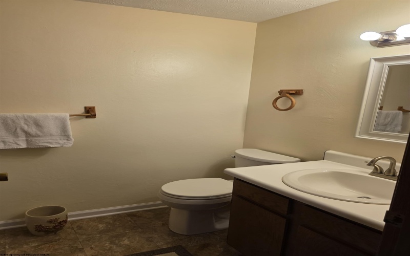 1506 Francis Mine Road, Fairmont, West Virginia 26554, 3 Bedroom Bedrooms, 7 Room Rooms,2 BathroomBathrooms,Single Family Detached,For Sale,Francis Mine,0,10167311