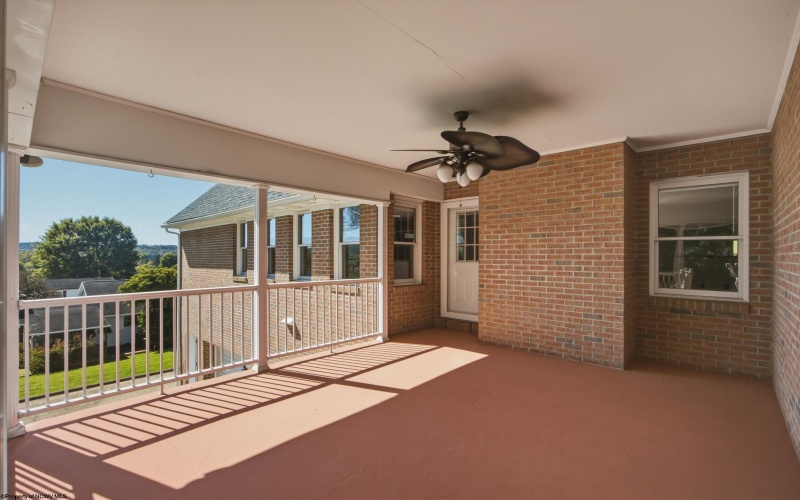 904 Worthington Drive, Bridgeport, West Virginia 26330, 3 Bedroom Bedrooms, 9 Room Rooms,2 BathroomBathrooms,Single Family Detached,For Sale,Worthington,0,10167321