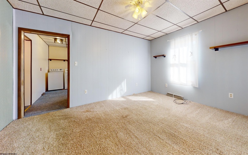 1365 Chestnut Street, Idamay, West Virginia 26576, 3 Bedroom Bedrooms, 6 Room Rooms,1 BathroomBathrooms,Single Family Detached,For Sale,Chestnut,0,10167320