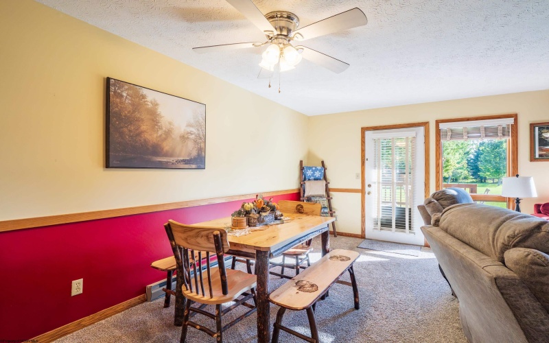 104 Deerfield Circle, Davis, West Virginia 26260, 2 Bedroom Bedrooms, 4 Room Rooms,2 BathroomBathrooms,Single Family Attached,For Sale,Deerfield,0,10167319