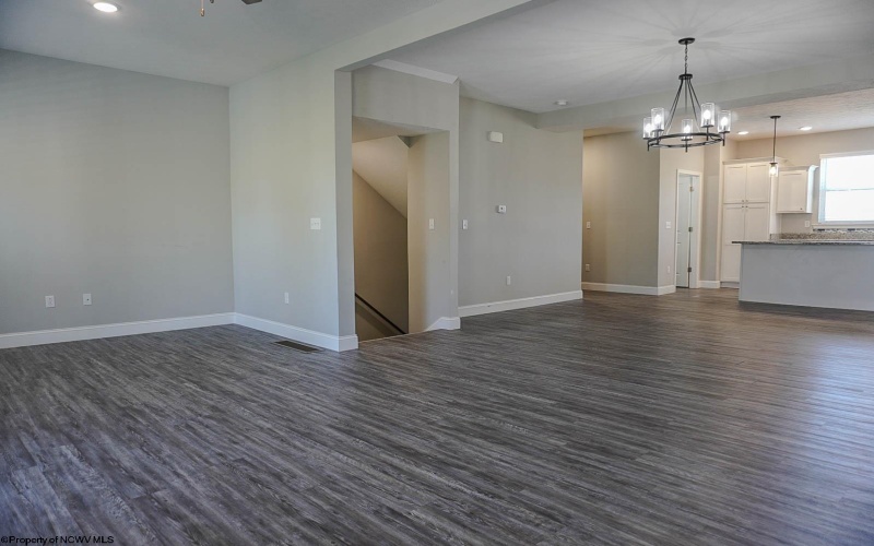224 Red Oak Lane, Morgantown, West Virginia 26501, 3 Bedroom Bedrooms, 7 Room Rooms,3 BathroomBathrooms,Residential Rentals,For Rent,Red Oak,0,10167325