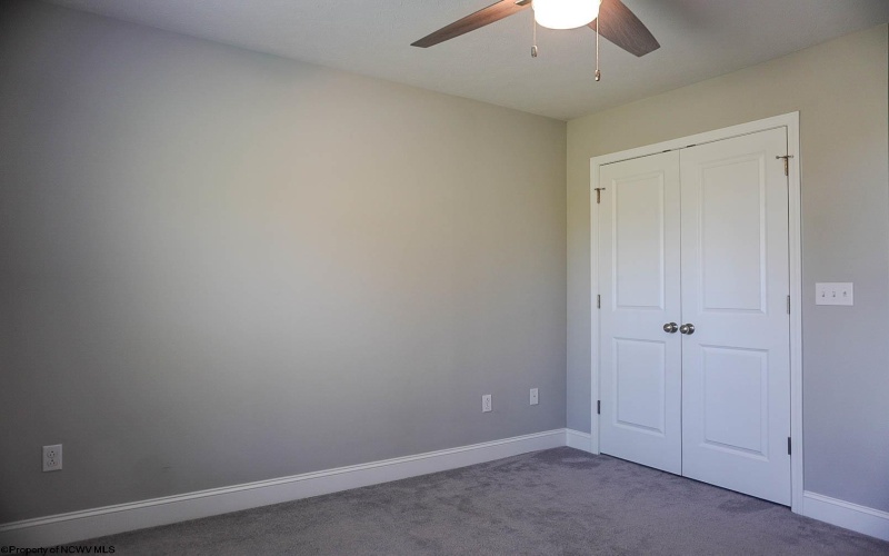 224 Red Oak Lane, Morgantown, West Virginia 26501, 3 Bedroom Bedrooms, 7 Room Rooms,3 BathroomBathrooms,Residential Rentals,For Rent,Red Oak,0,10167325