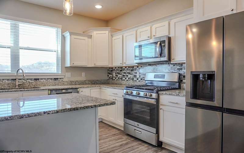 224 Red Oak Lane, Morgantown, West Virginia 26501, 3 Bedroom Bedrooms, 7 Room Rooms,3 BathroomBathrooms,Residential Rentals,For Rent,Red Oak,0,10167325