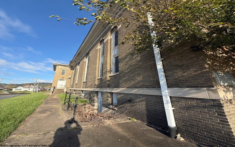 614 Main Street, Clarksburg, West Virginia 26301, 0 , 0 ,0,Commercial (for Sale),For Sale,Main,0,10167338