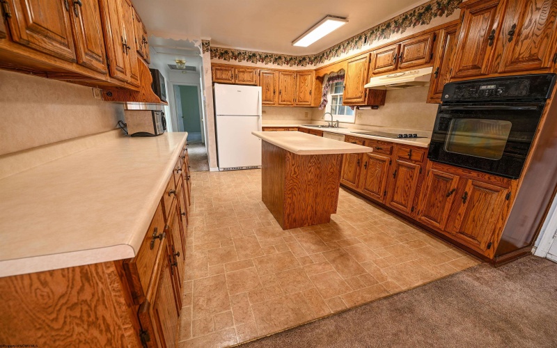 605 Maple Avenue, Barrackville, West Virginia 26559, 4 Bedroom Bedrooms, 6 Room Rooms,3 BathroomBathrooms,Single Family Detached,For Sale,Maple,0,10167323