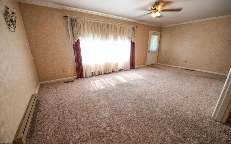 605 Maple Avenue, Barrackville, West Virginia 26559, 4 Bedroom Bedrooms, 6 Room Rooms,3 BathroomBathrooms,Single Family Detached,For Sale,Maple,0,10167323