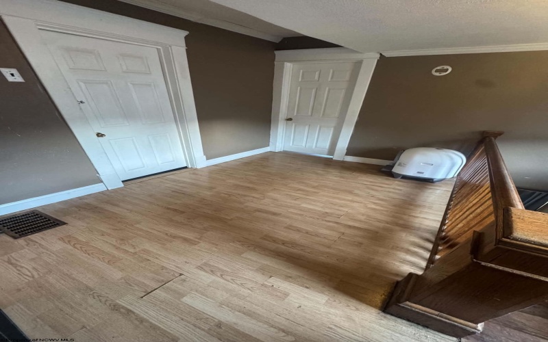 412 Center Street, Shinnston, West Virginia 26431, 2 Bedroom Bedrooms, 6 Room Rooms,3 BathroomBathrooms,Single Family Detached,For Sale,Center,0,10167334