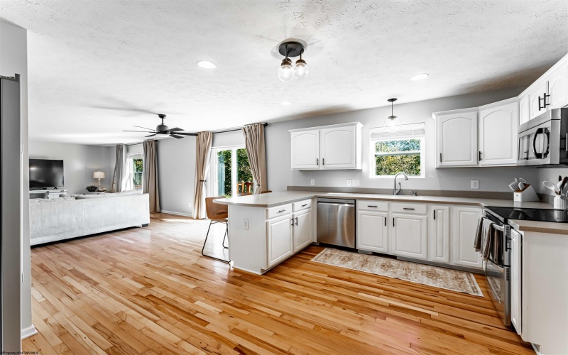 195 Furfin Road, Bruceton Mills, West Virginia 26525, 4 Bedroom Bedrooms, 9 Room Rooms,2 BathroomBathrooms,Single Family Detached,For Sale,Furfin,0,10167343